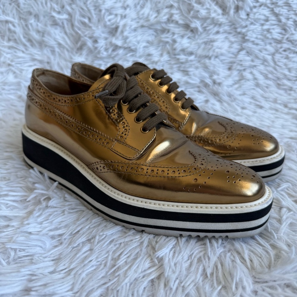 Prada Metallic Bronze Wingtip Platform Oxford Patent Leather Shoes Size 38